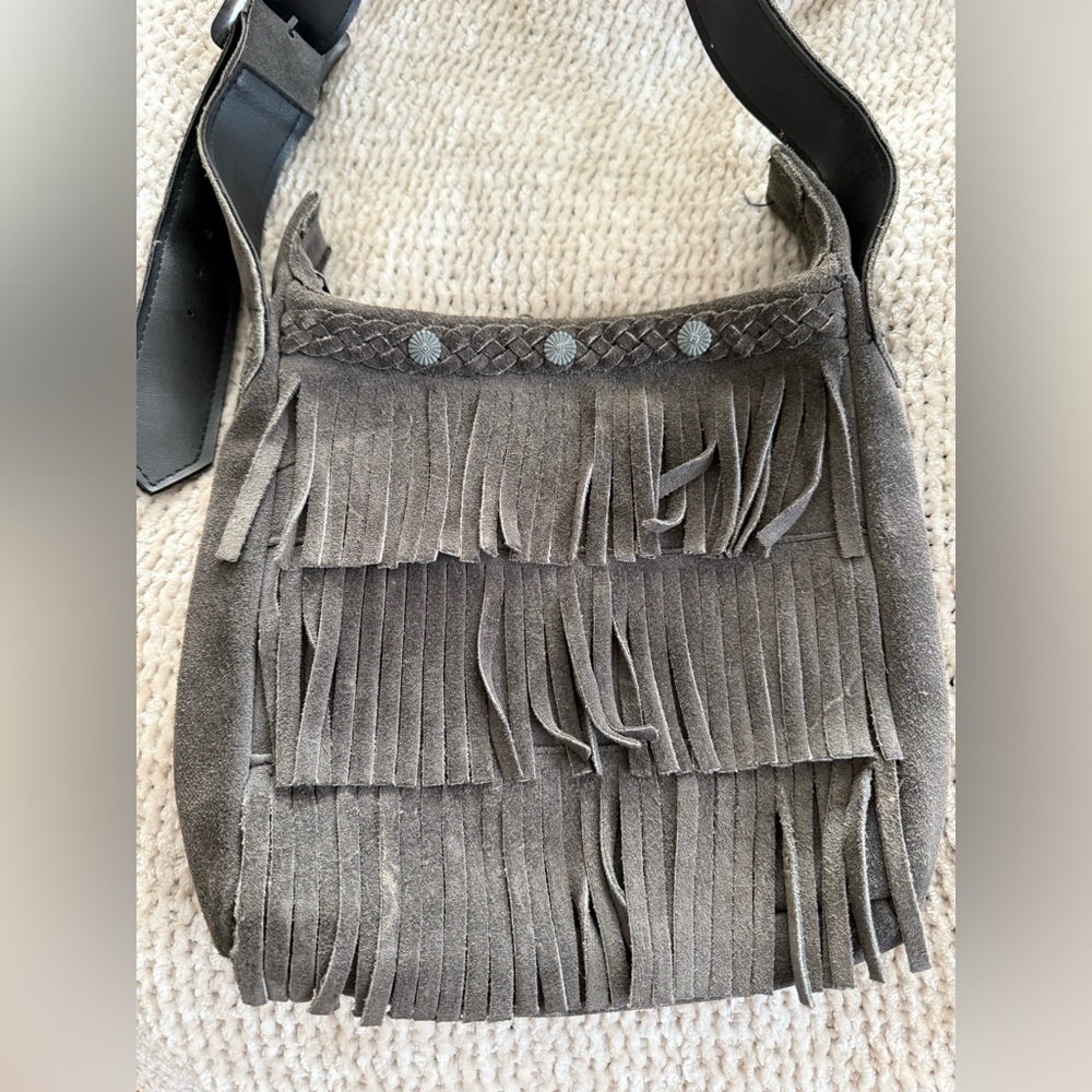 Minnetonka Gray Fringe Bag